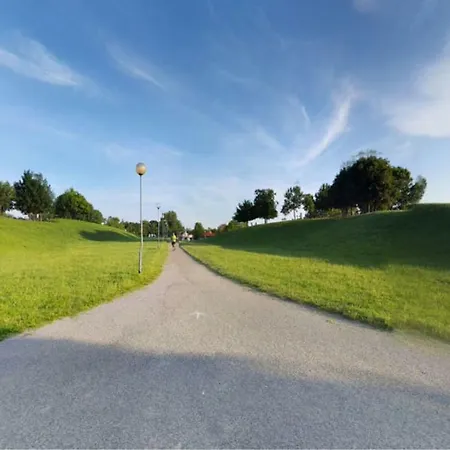 アパート Mago Zurli' *