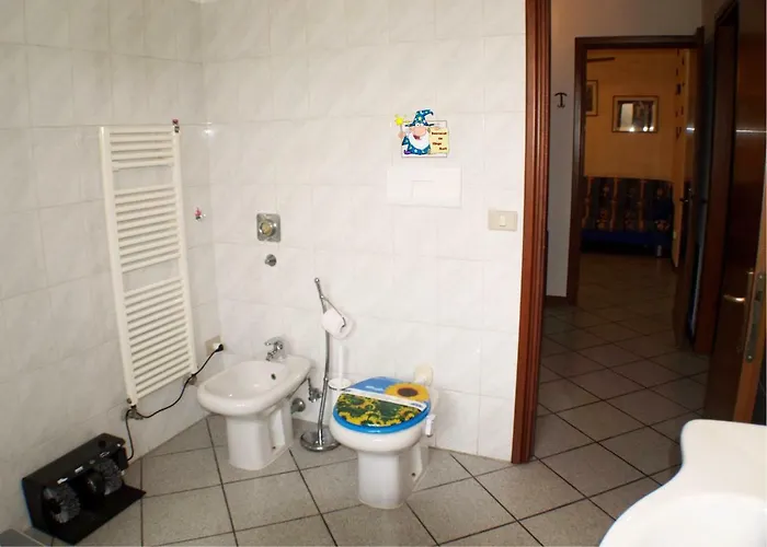 Mago Zurli' Apartament Bolonia