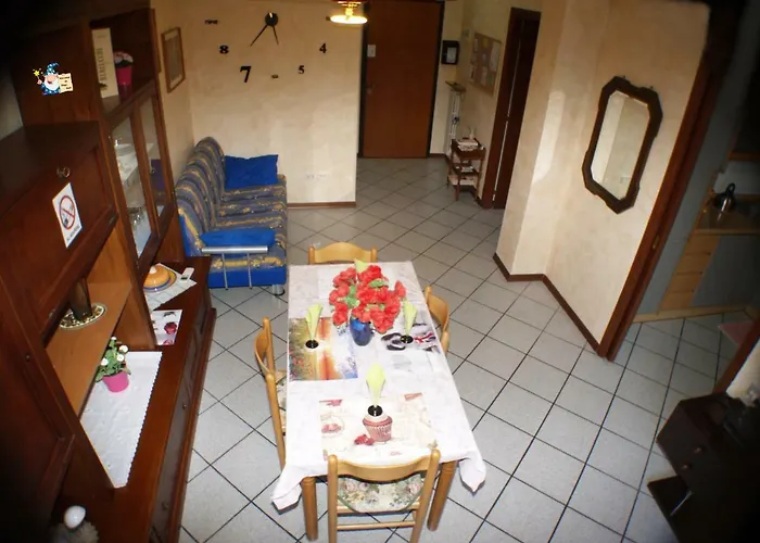 Mago Zurli' Apartament Bolonia