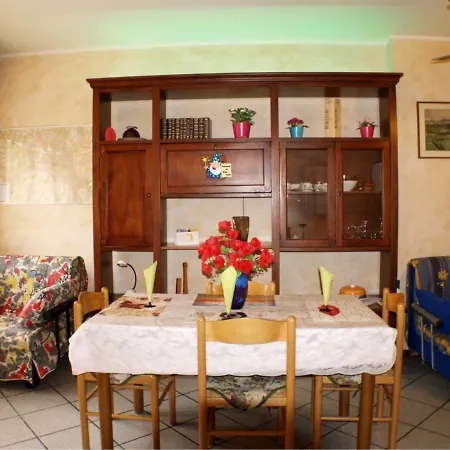 Appartement Mago Zurli' *